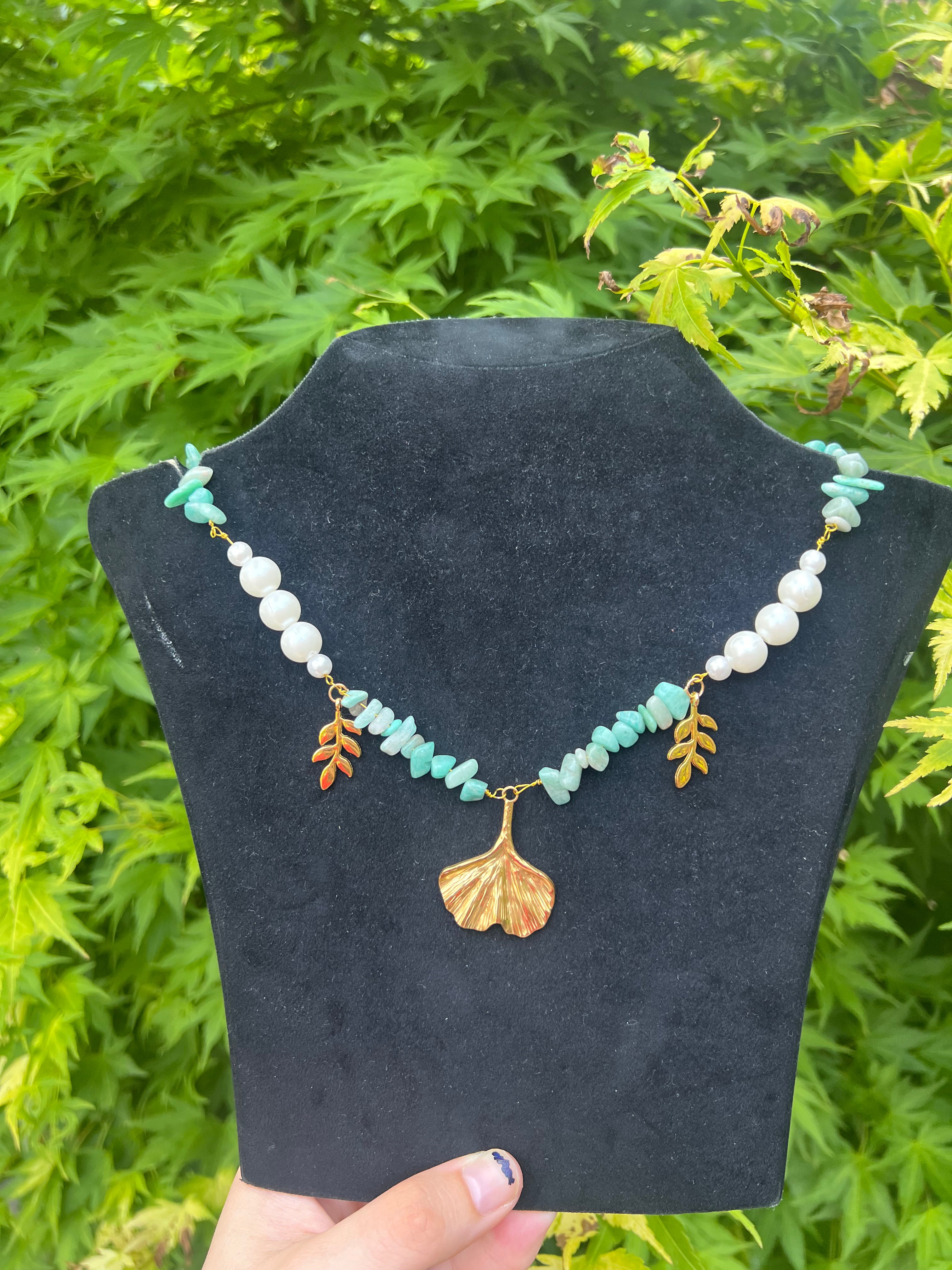 A Gingko's Friend Necklace